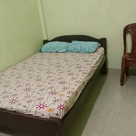 Luiza Guest House